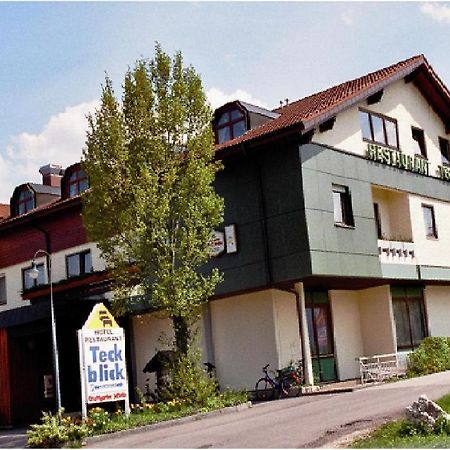 Hotel Teckblick Dettingen unter Teck Exterior foto